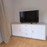 Four Seasons Getaway Apartmán
