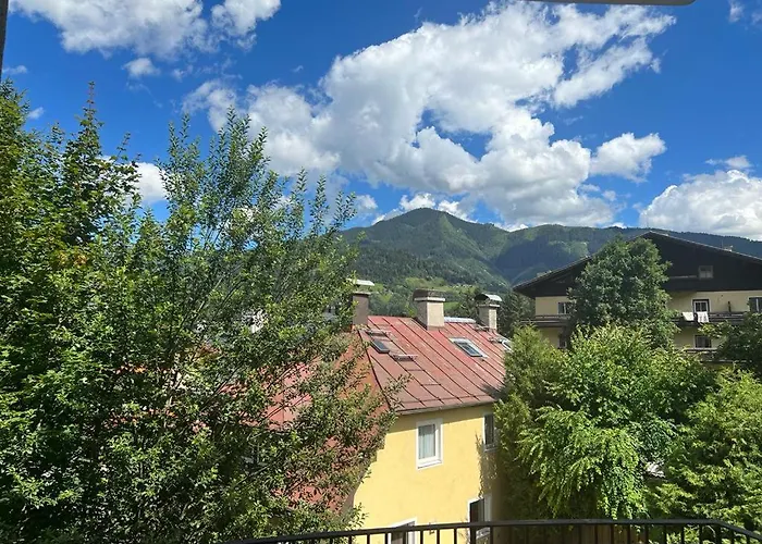 Four Seasons Getaway Appartement