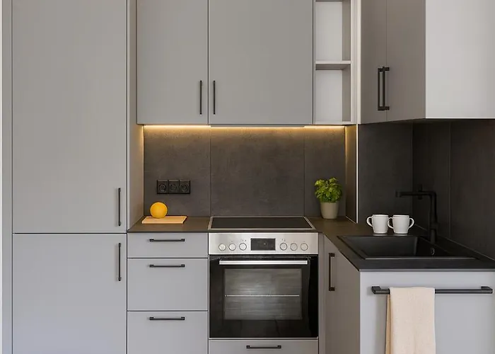 Four Seasons Getaway *